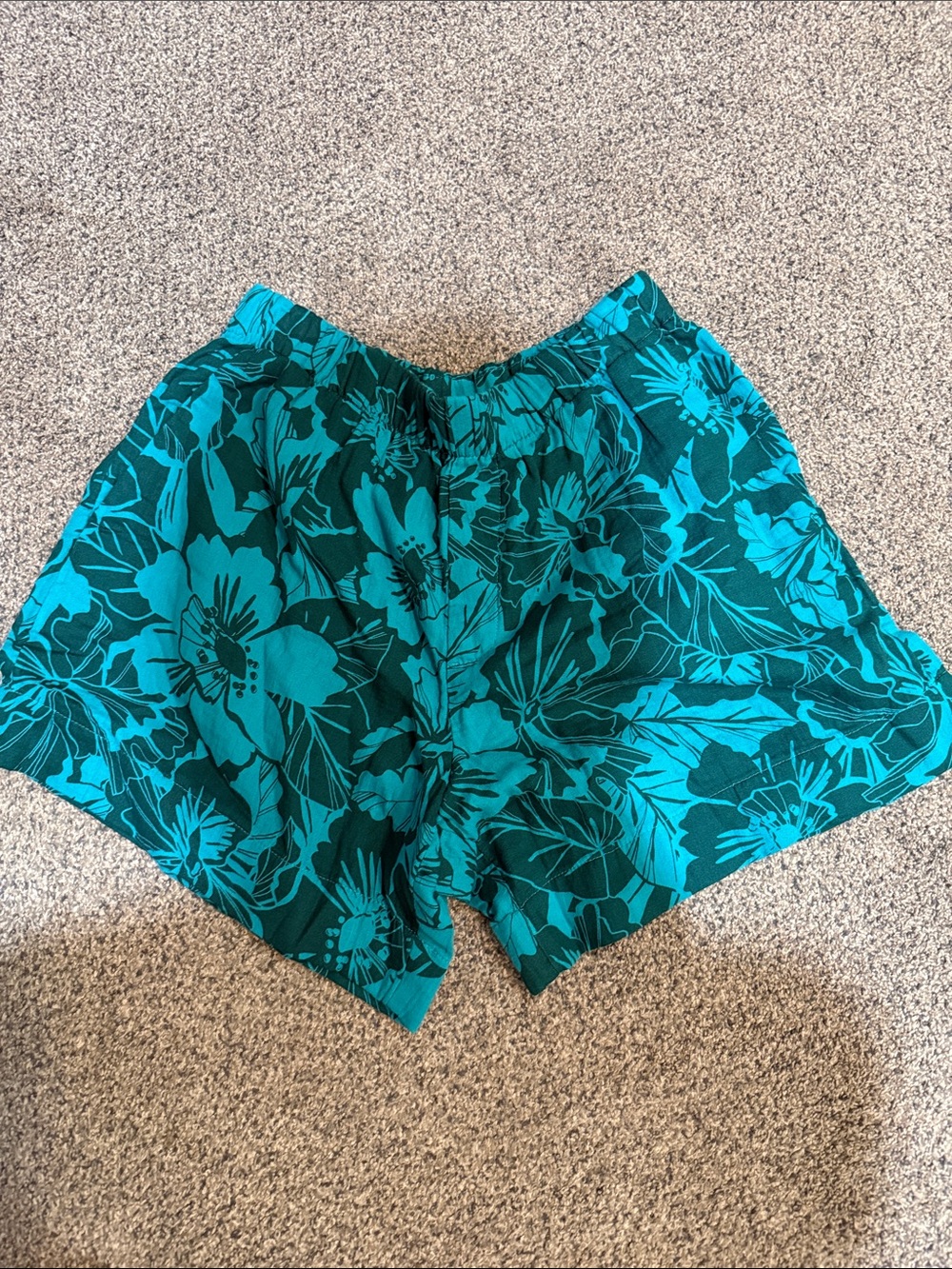 GAP Teal Floral Elastic-Waist Shorts with pockets!